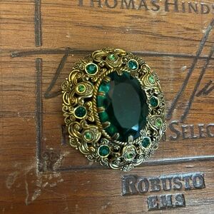 Vintage Ornate Gold and Green Gemstone Brooch